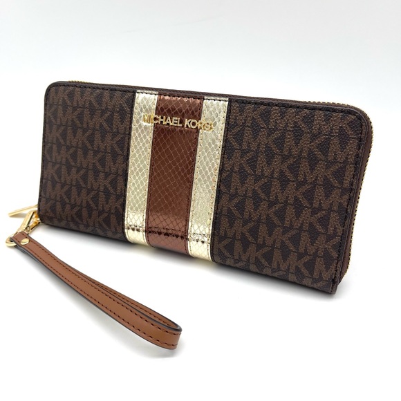 Michael Kors Large Continental Wallet Wristlet - Picture 4 of 7